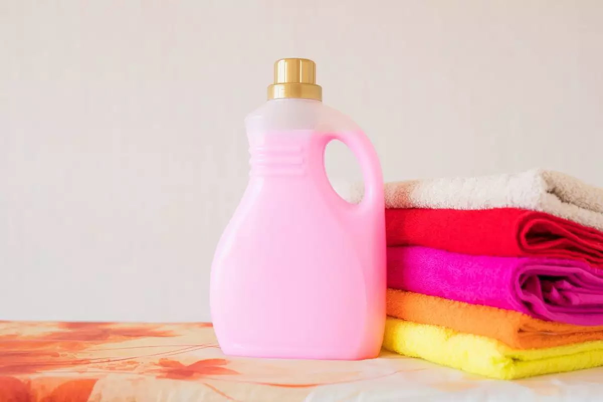  Breeze Liquid Detergent Sachet (Washing up Liquid) Oil Stain Remover Different Scents 